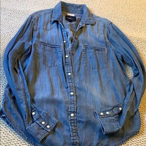American Eagle denim shirt boyfriend fit
